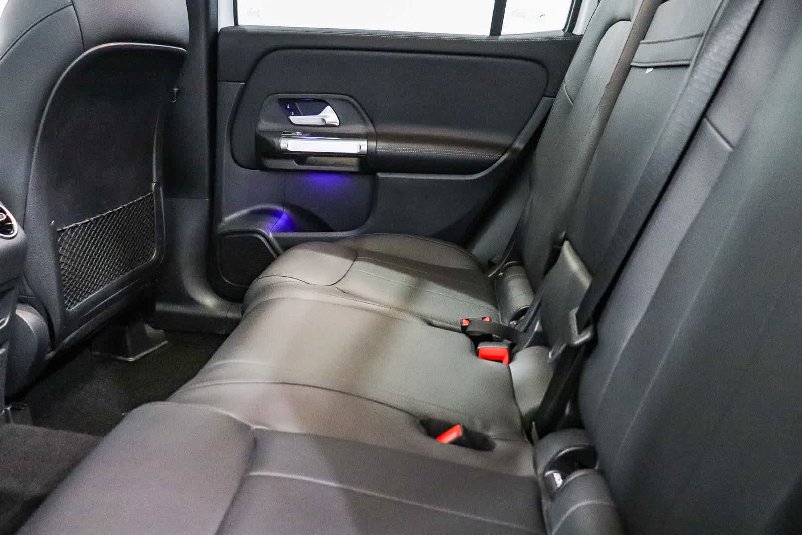 Used 2023 Mercedes-Benz GLB 250 image 22