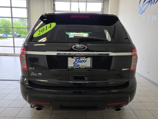 Used 2014 Ford Explorer XLT w/ Equipment Group 202A AWD/4WD image 11