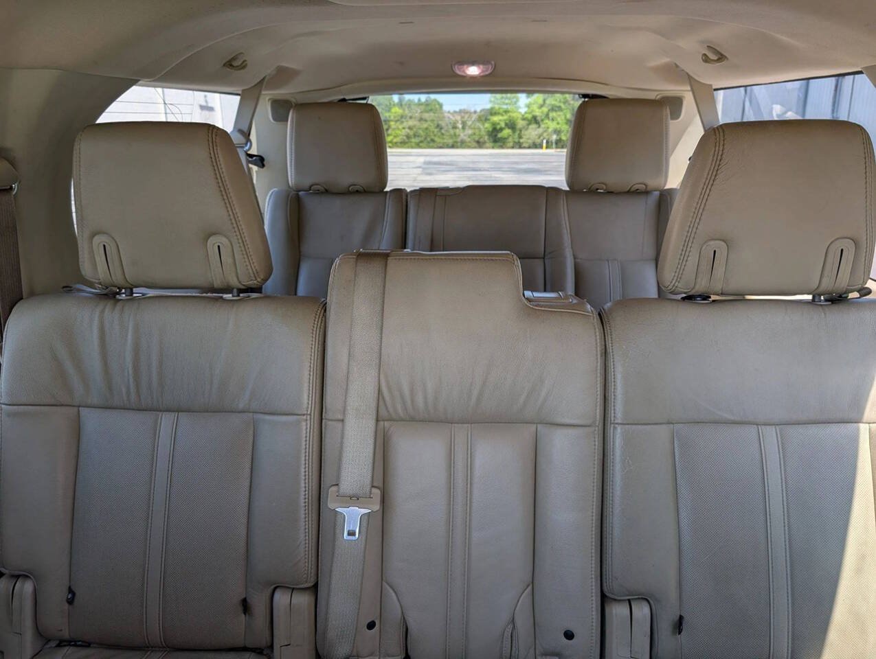 Used 2015 Lincoln Navigator L 2WD w/ Equipment Group 101A Reserve image 14