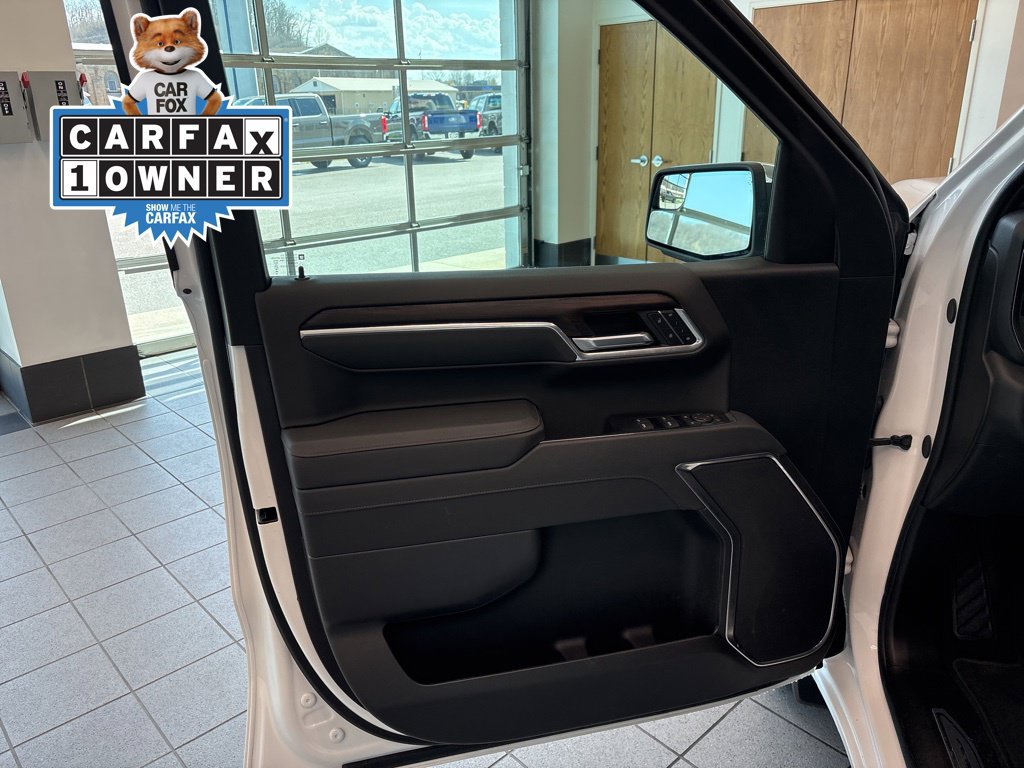 Used 2026 GMC Sierra 1500 SLT AWD/4WD image 11