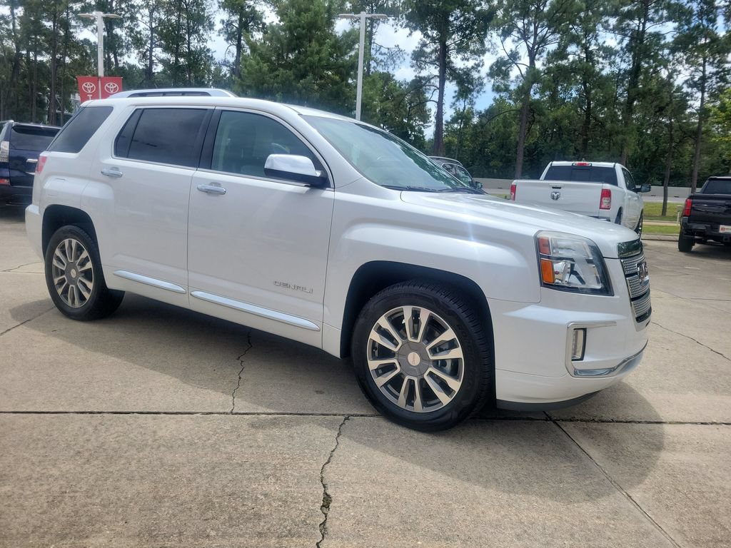 Used 2017 GMC Terrain Denali FWD image 9