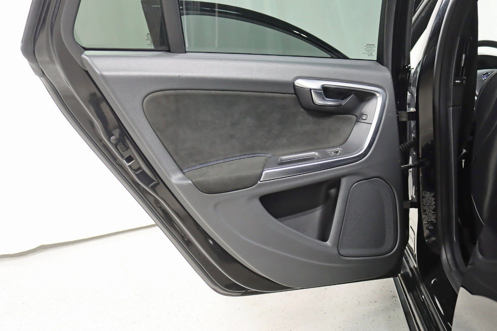 Used 2018 Volvo V60 T6 Polestar AWD/4WD image 38