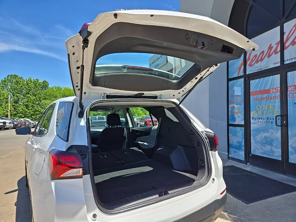 Used 2023 Chevrolet Equinox LS FWD image 73