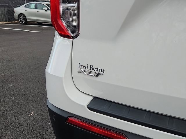 Certified 2022 Ford Explorer XLT w/ Equipment Group 202A image 32