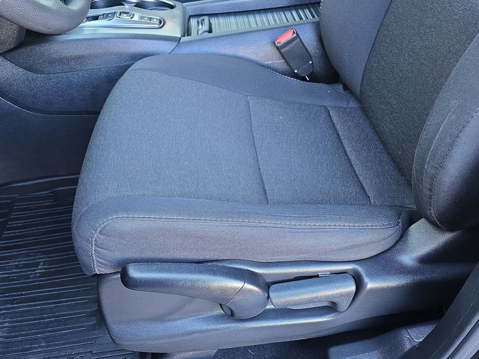 Used 2021 Honda Passport Sport image 29