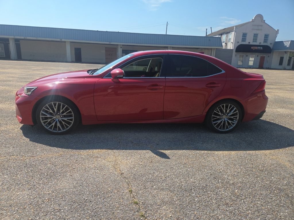 Used 2017 Lexus IS 200t RWD image 6