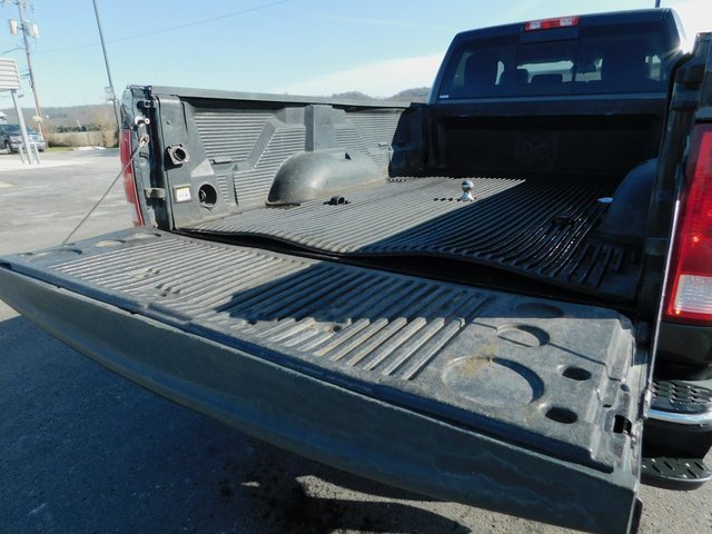 Used 2016 RAM 2500 SLT image 11