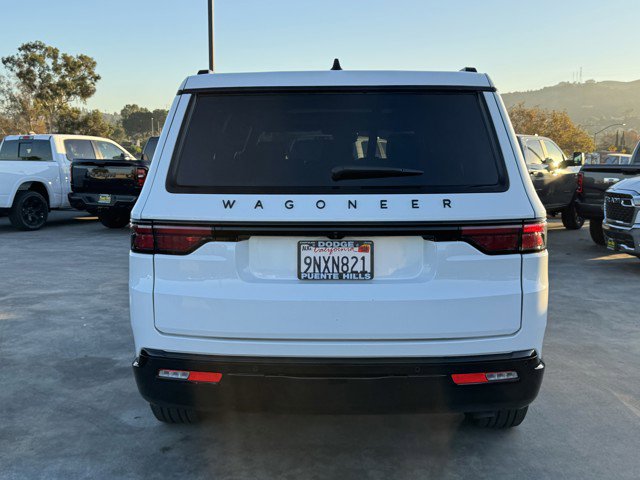 Certified 2024 Jeep Wagoneer Series II image 4