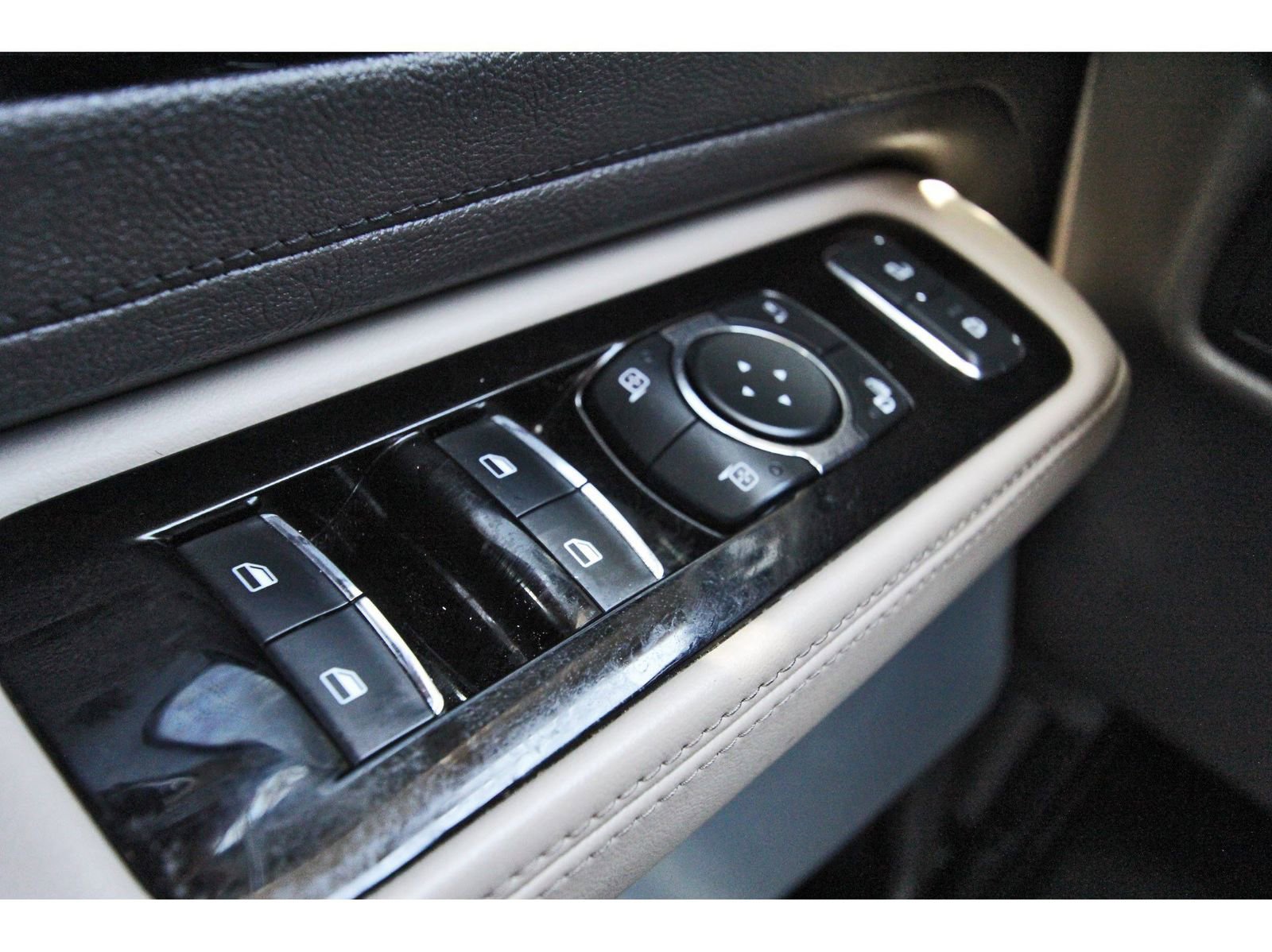 Used 2023 Lincoln Aviator Reserve w/ Equipment Group 201A image 19