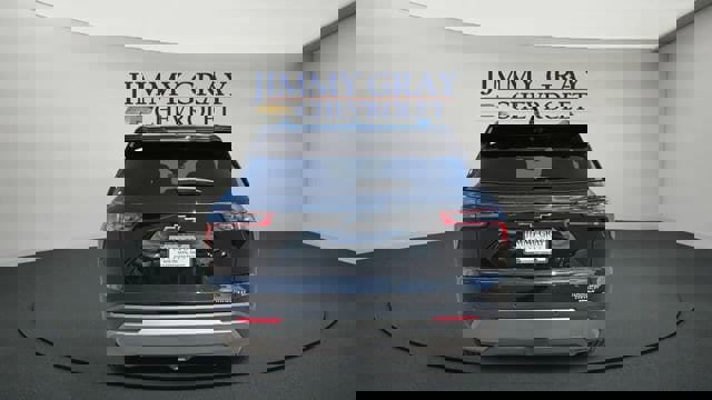 New 2026 Chevrolet Equinox LT w/ Convenience Package II image 4