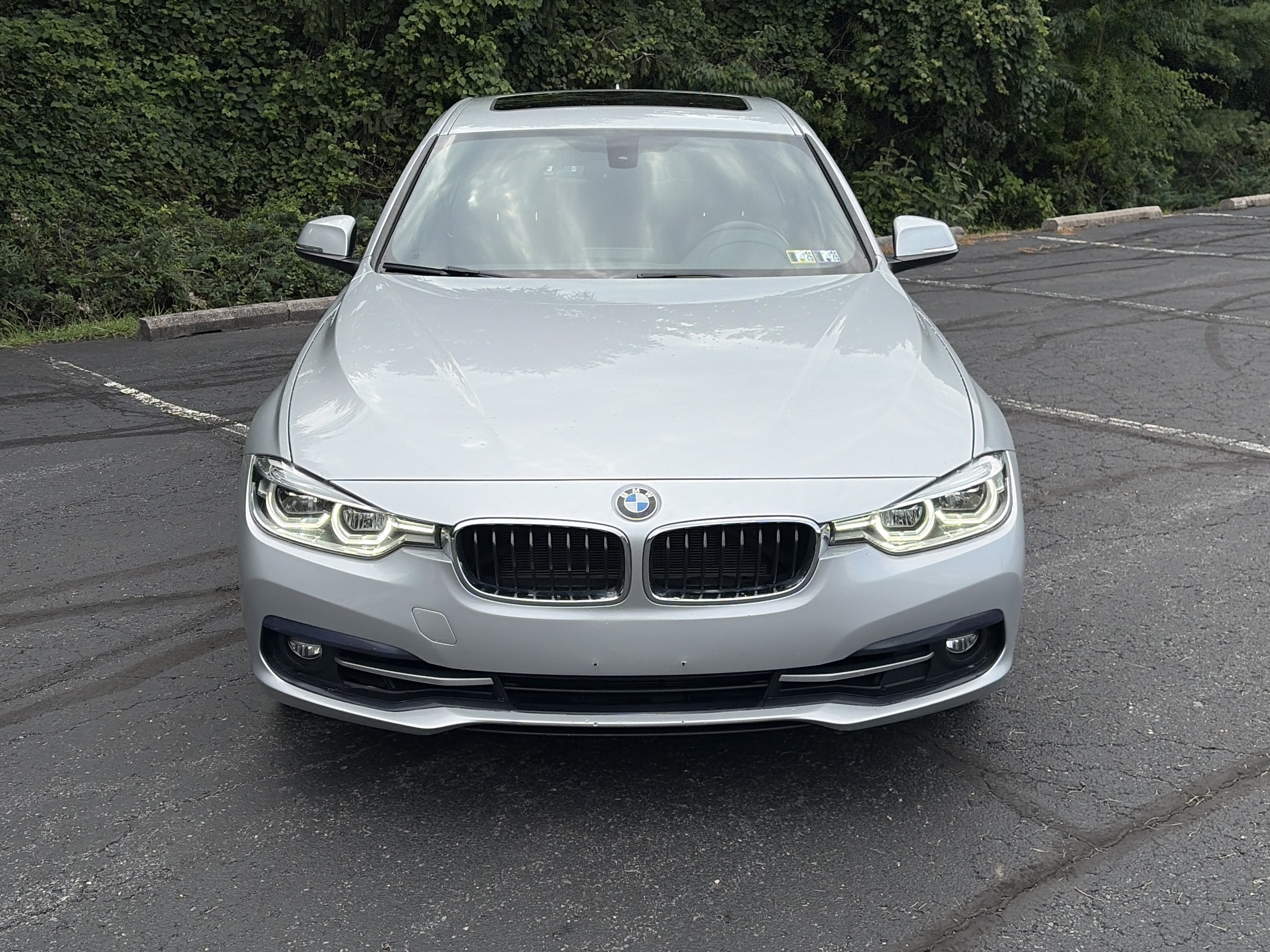 Used 2018 BMW 340i xDrive Sedan AWD/4WD image 2