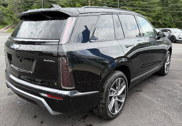 New 2026 Cadillac Vistiq Sport w/ LPO, Floor Liner Package image 5