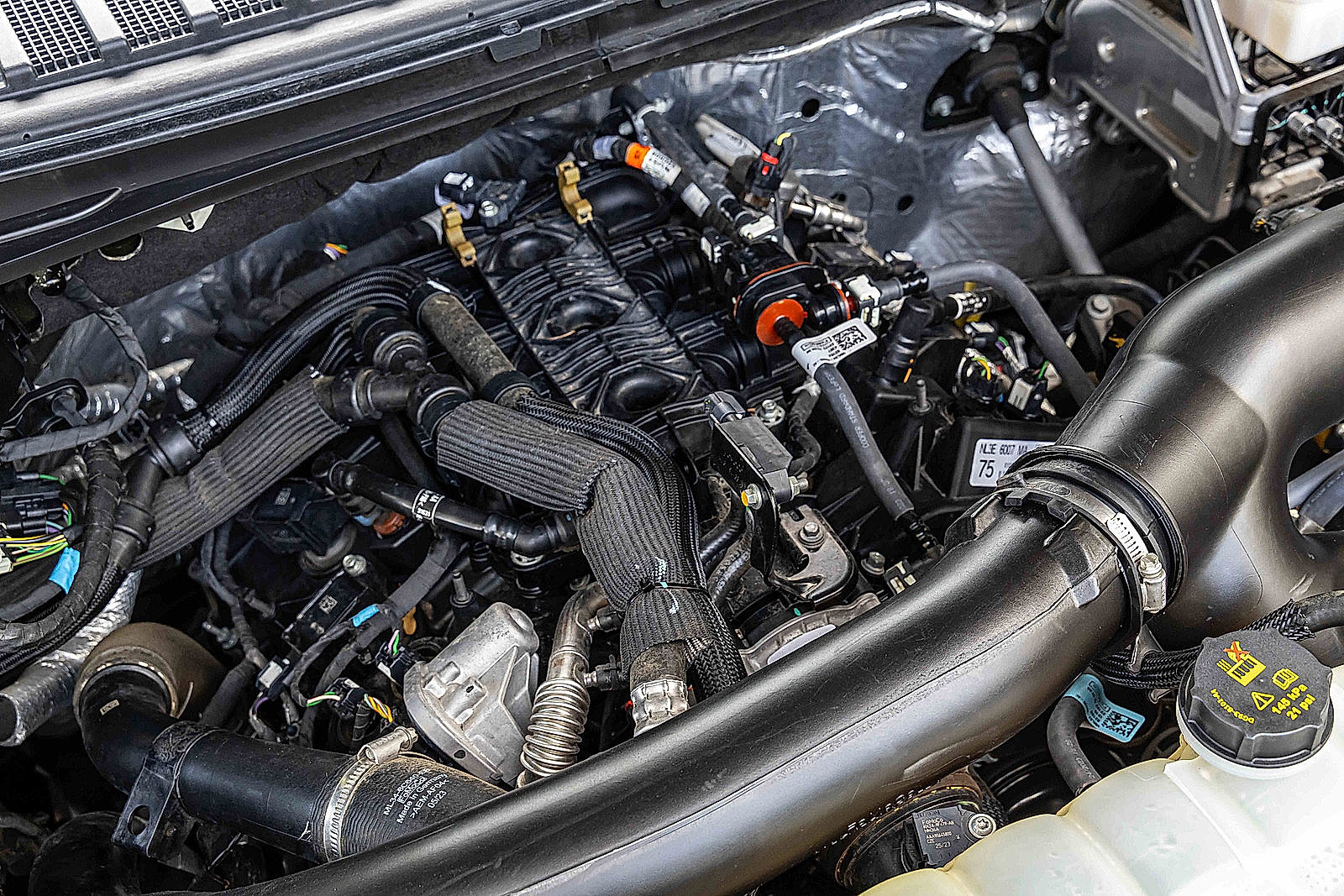 Used 2023 Ford Expedition Limited image 33