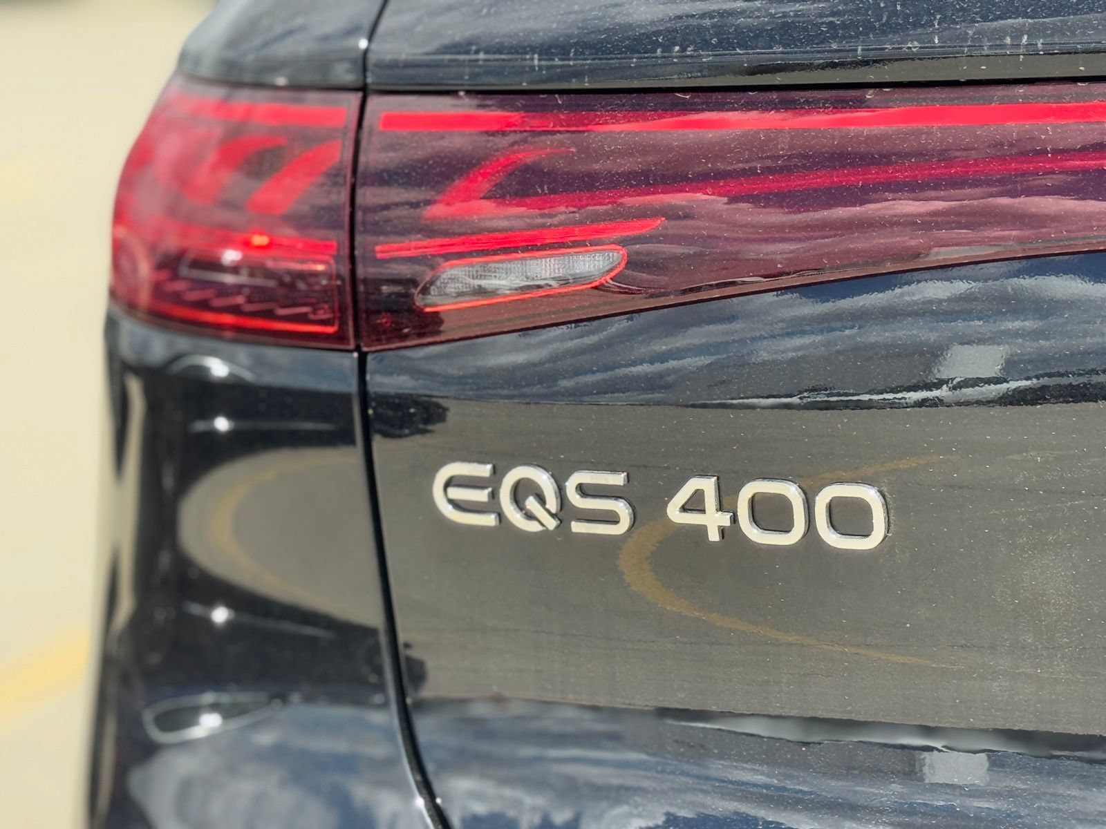 New 2026 Mercedes-Benz EQS 400 4MATIC SUV image 10