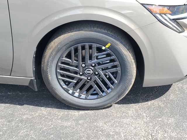 New 2026 Nissan Sentra SV w/ SV Convenience Package FWD image 6
