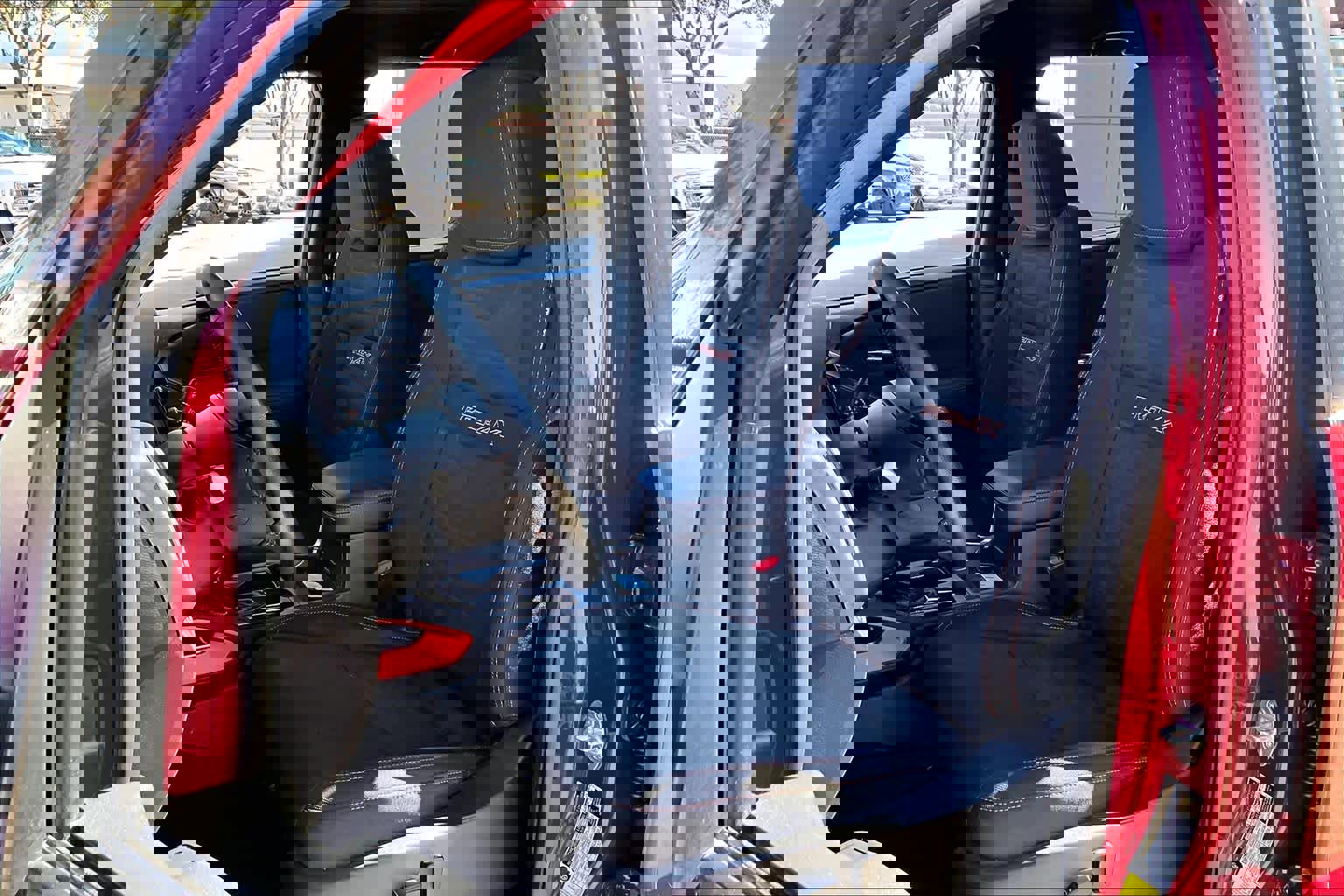 Certified 2023 Nissan Frontier PRO-4X w/ Pro Convenience Package image 8