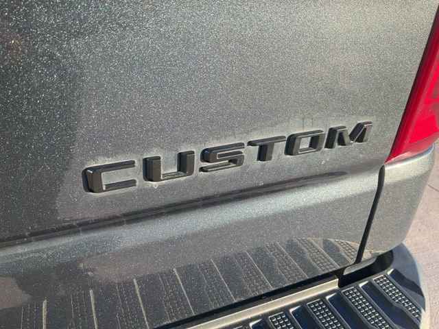 Used 2022 Chevrolet Silverado 1500 Custom w/ LPO, Dark Essentials Package image 28
