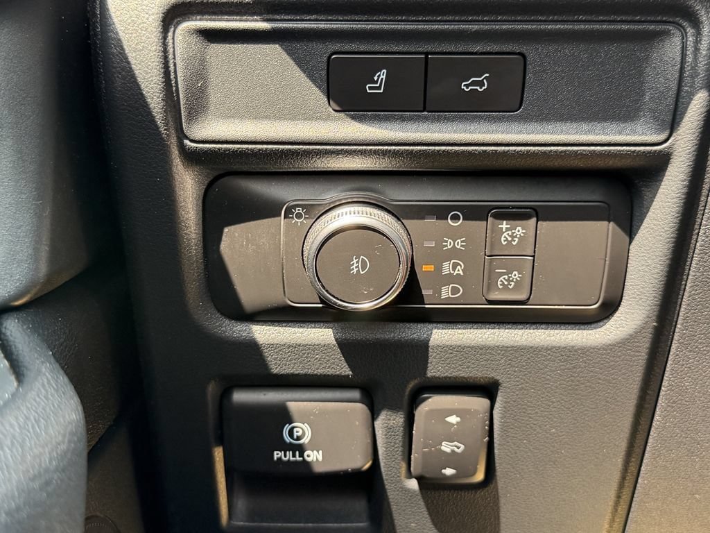 Used 2022 Ford Expedition Limited AWD/4WD image 27