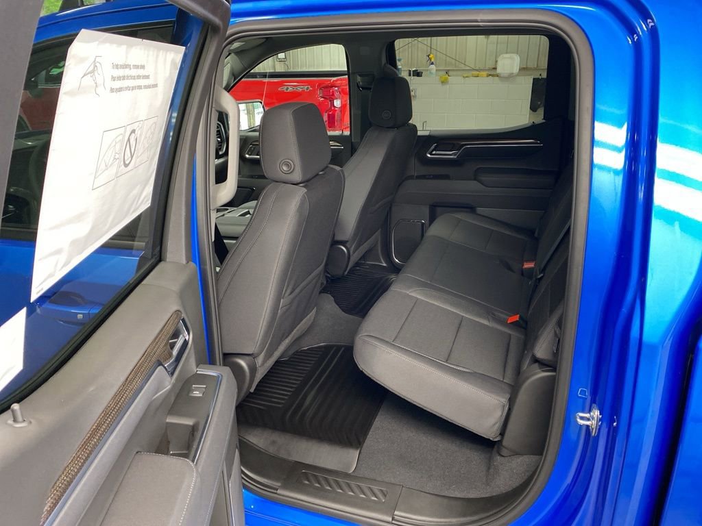 New 2025 Chevrolet Silverado 1500 LT image 18