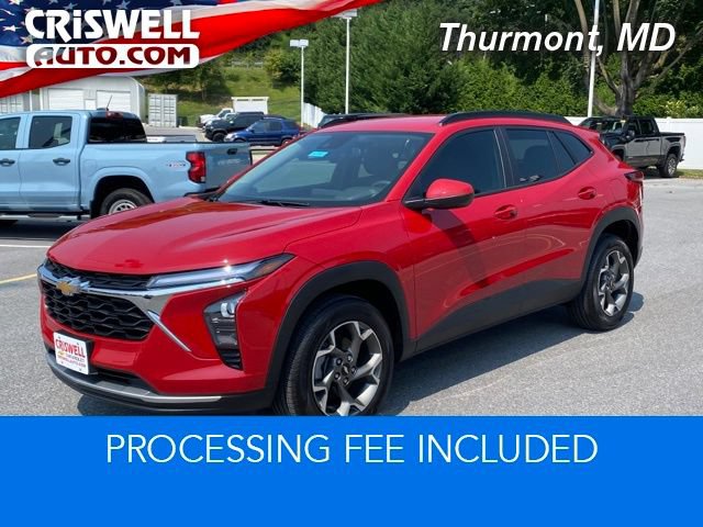 Used 2026 Chevrolet Trax LT w/ Driver Confidence Package FWD image 1