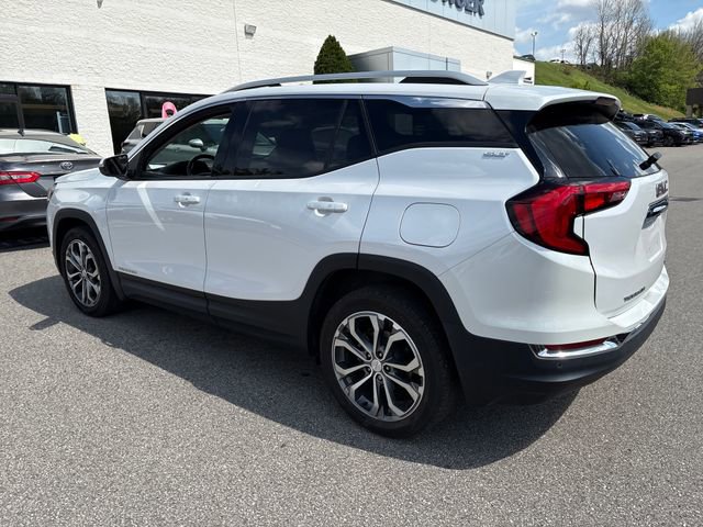 Used 2021 GMC Terrain SLT w/ Infotainment Package II AWD/4WD image 3