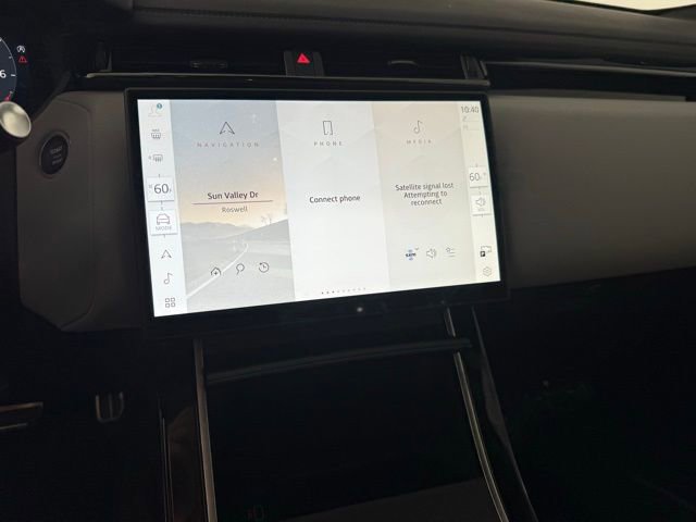 New 2026 Land Rover Range Rover Velar Dynamic SE image 22