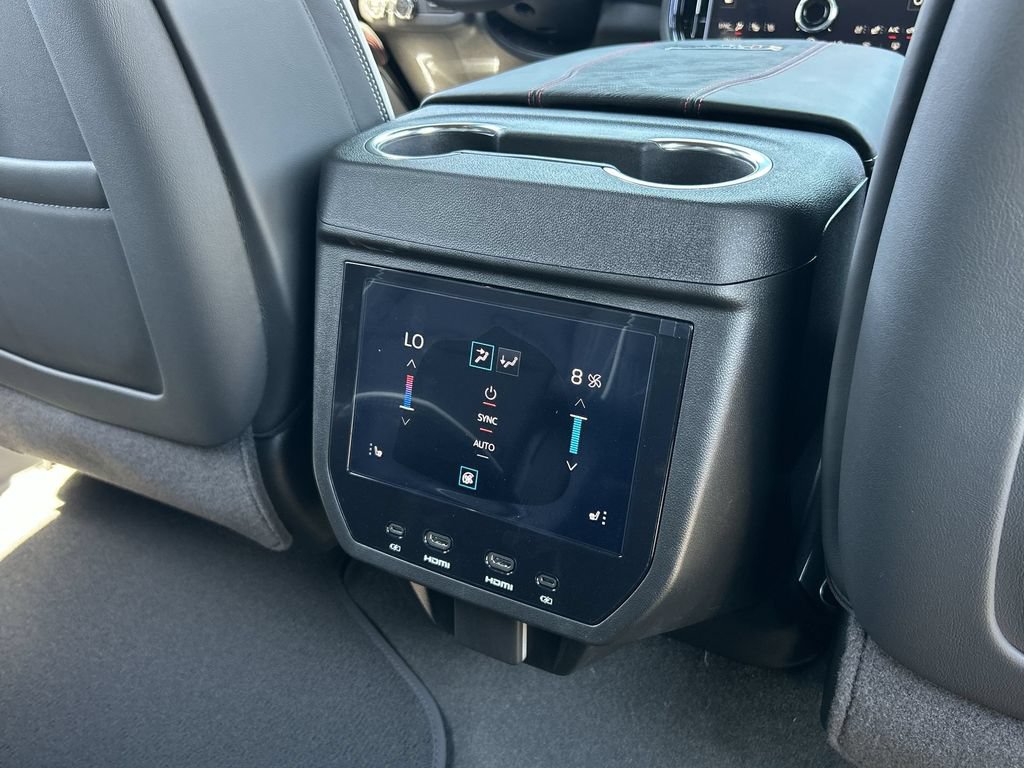 New 2026 GMC Yukon AT4 Ultimate AWD/4WD image 22