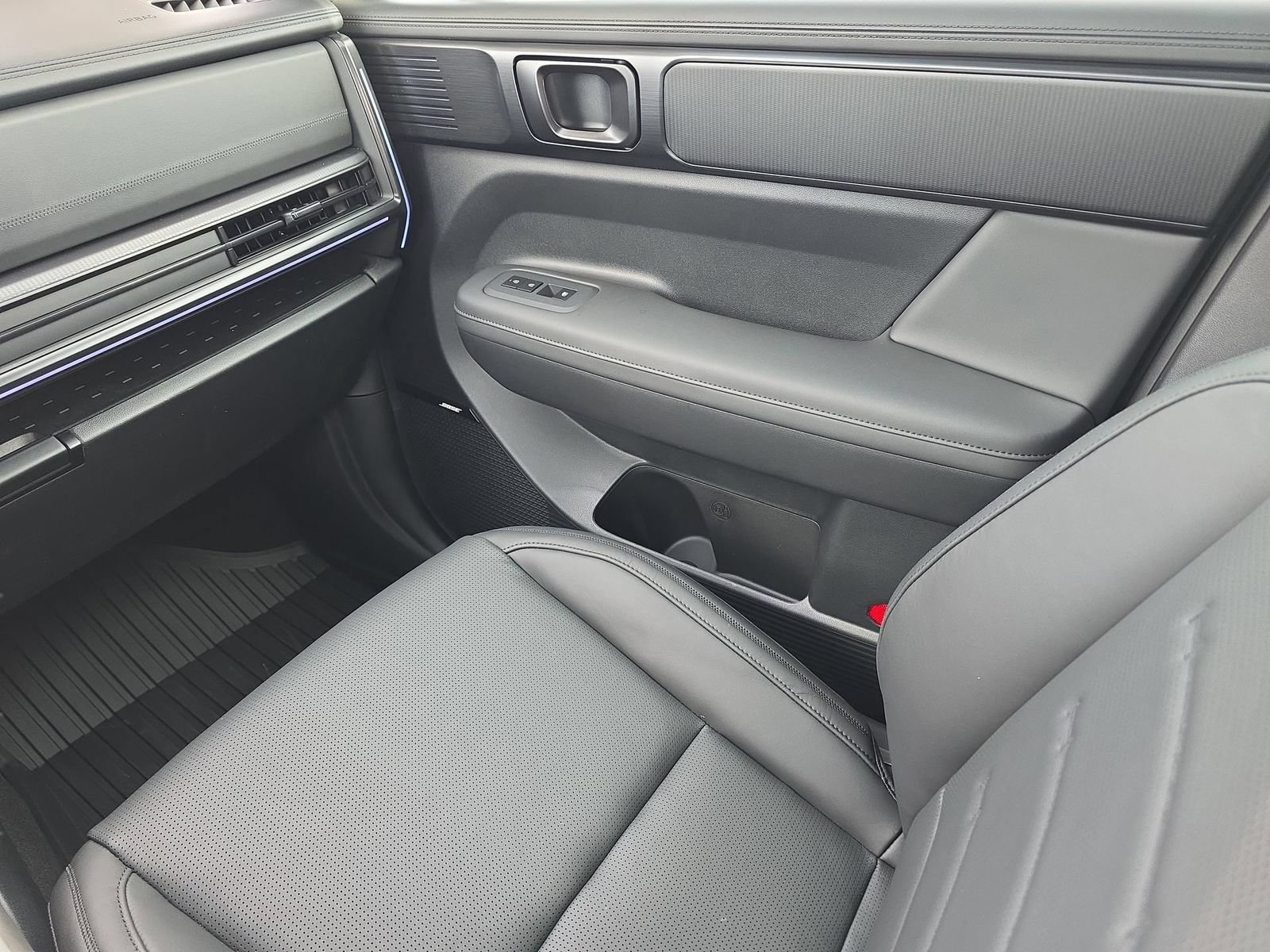 New 2026 Hyundai Santa Fe Calligraphy FWD image 15