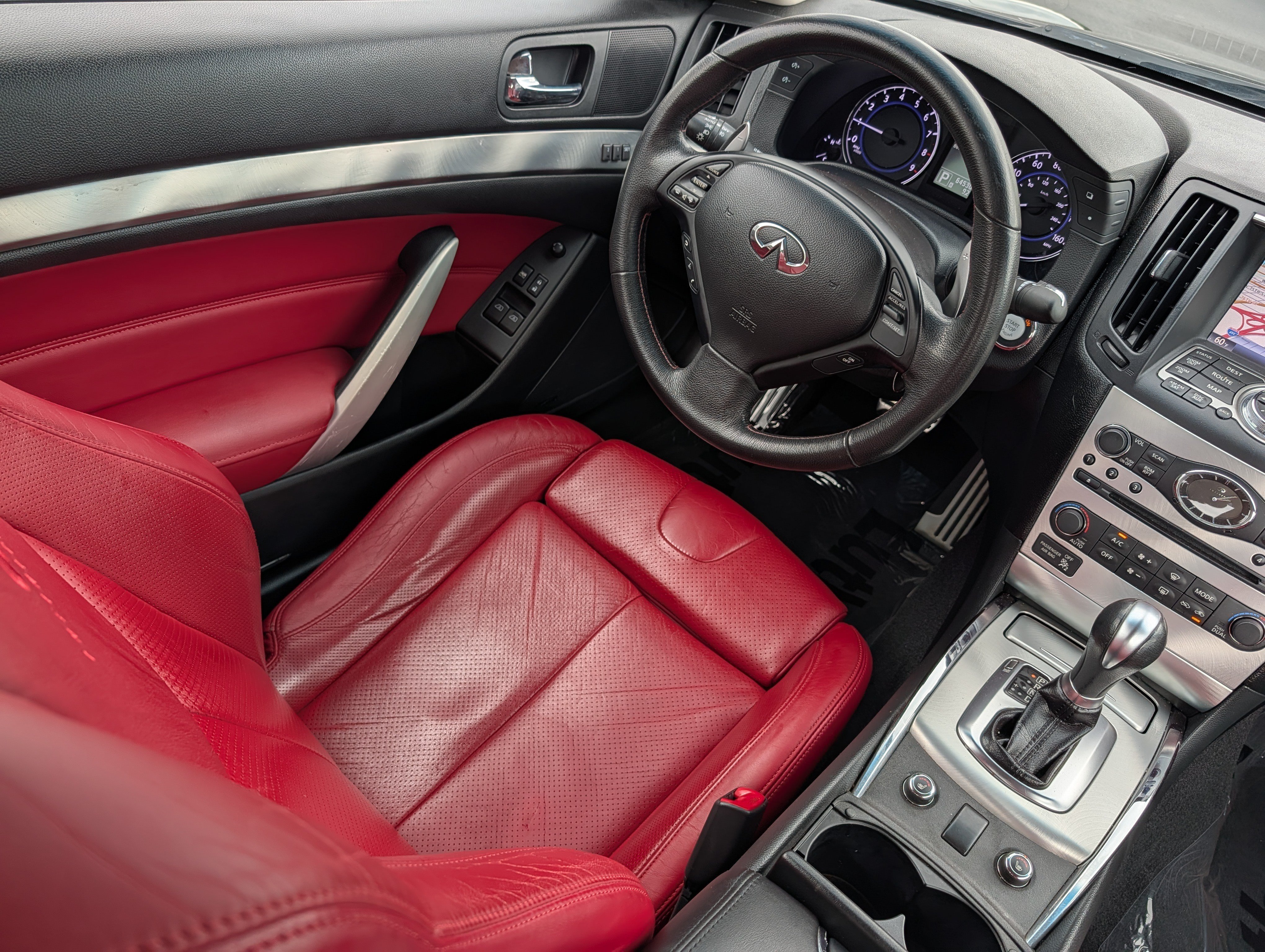 Used 2011 INFINITI G37 IPL RWD image 9