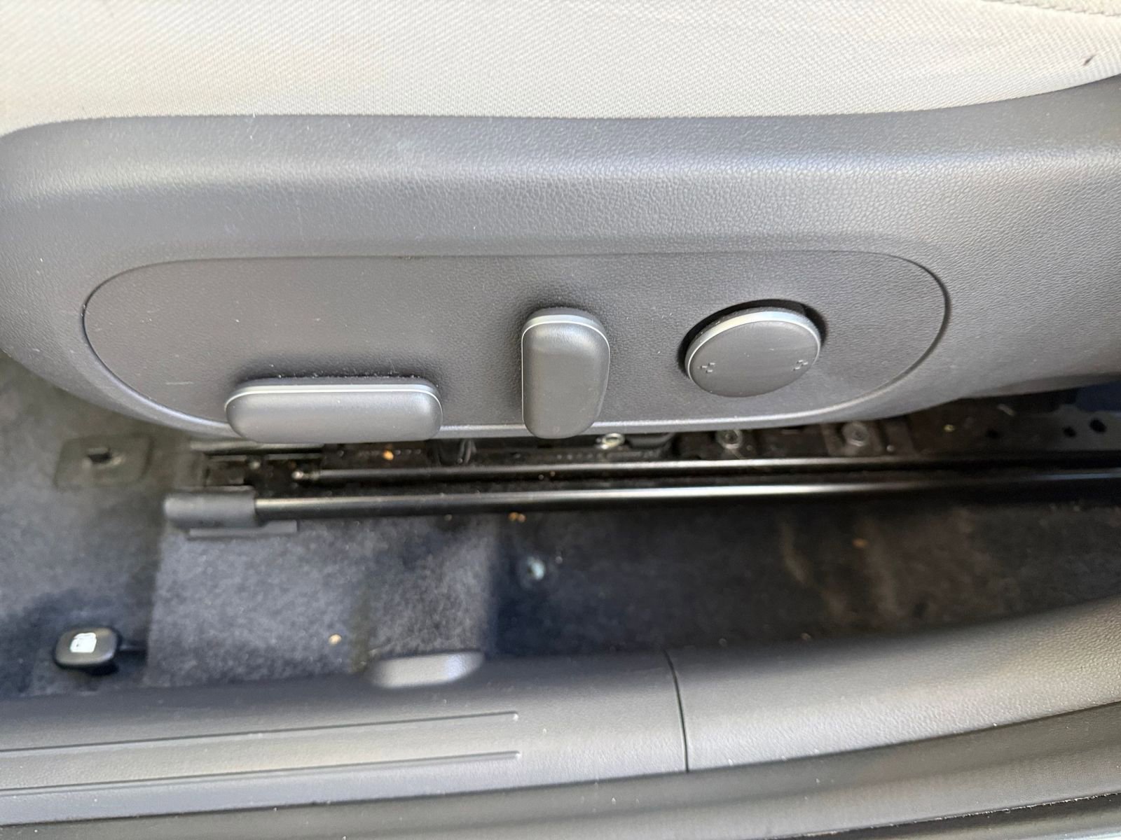 Used 2025 Hyundai Kona SEL image 23