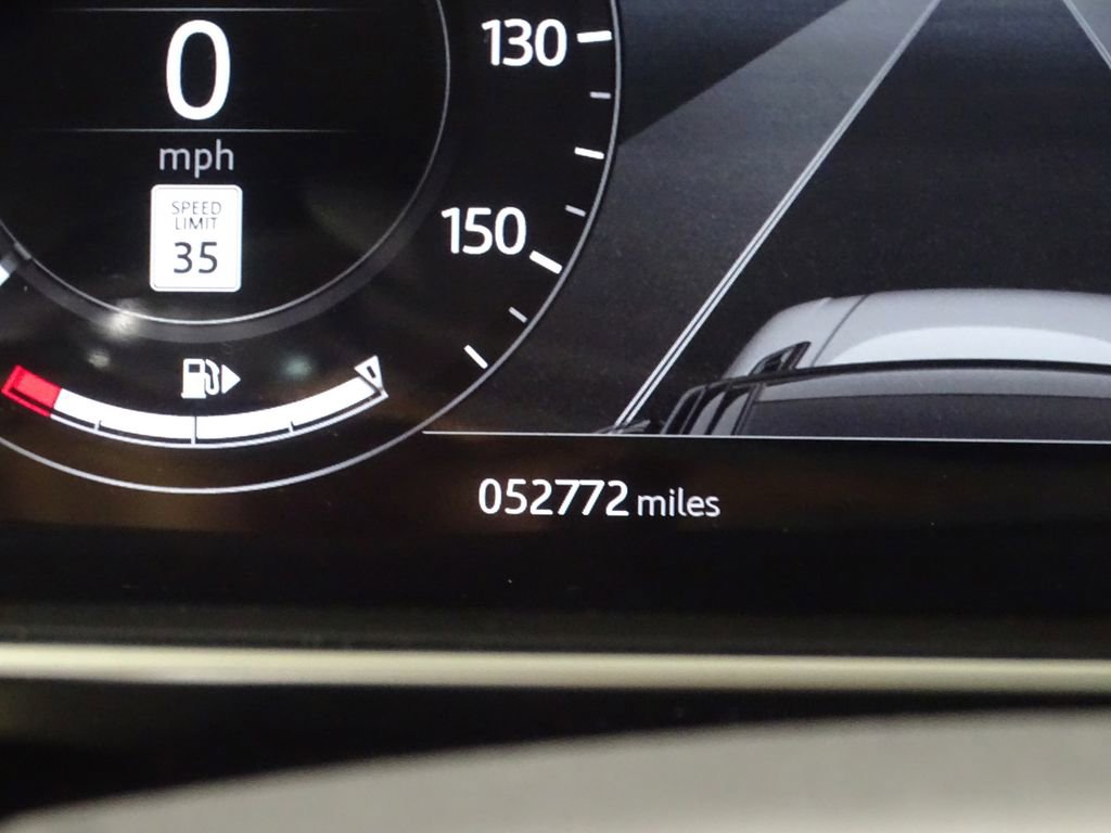 Used 2018 Land Rover Range Rover Sport SE image 41