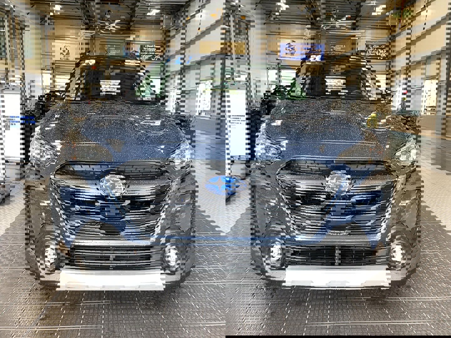 Used 2024 Subaru Outback Limited image 3