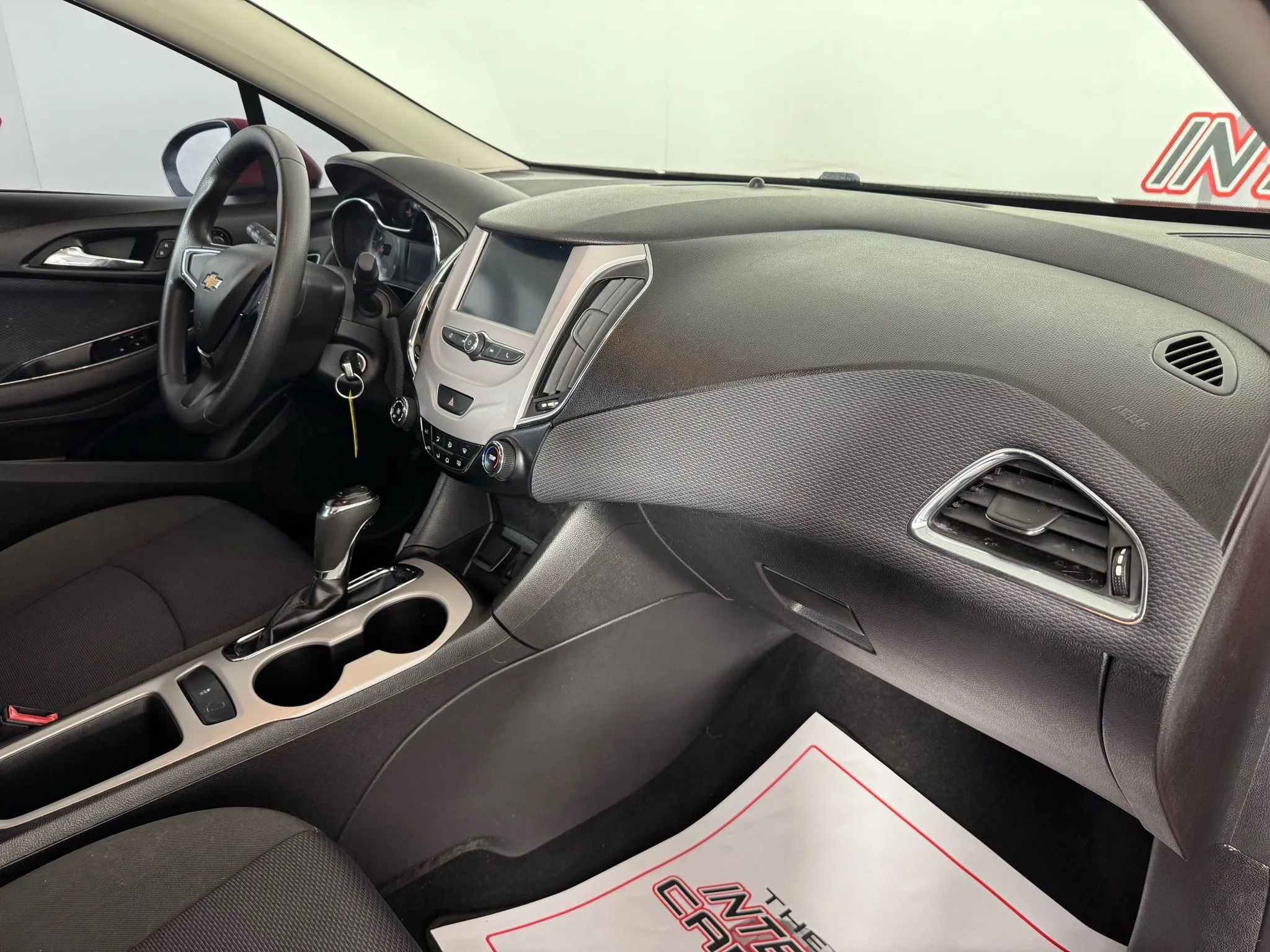 Used 2018 Chevrolet Cruze LS image 12