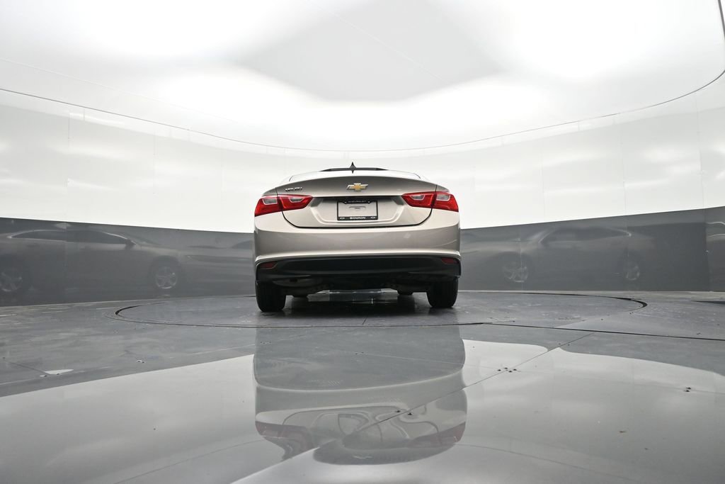 Used 2022 Chevrolet Malibu LS image 26