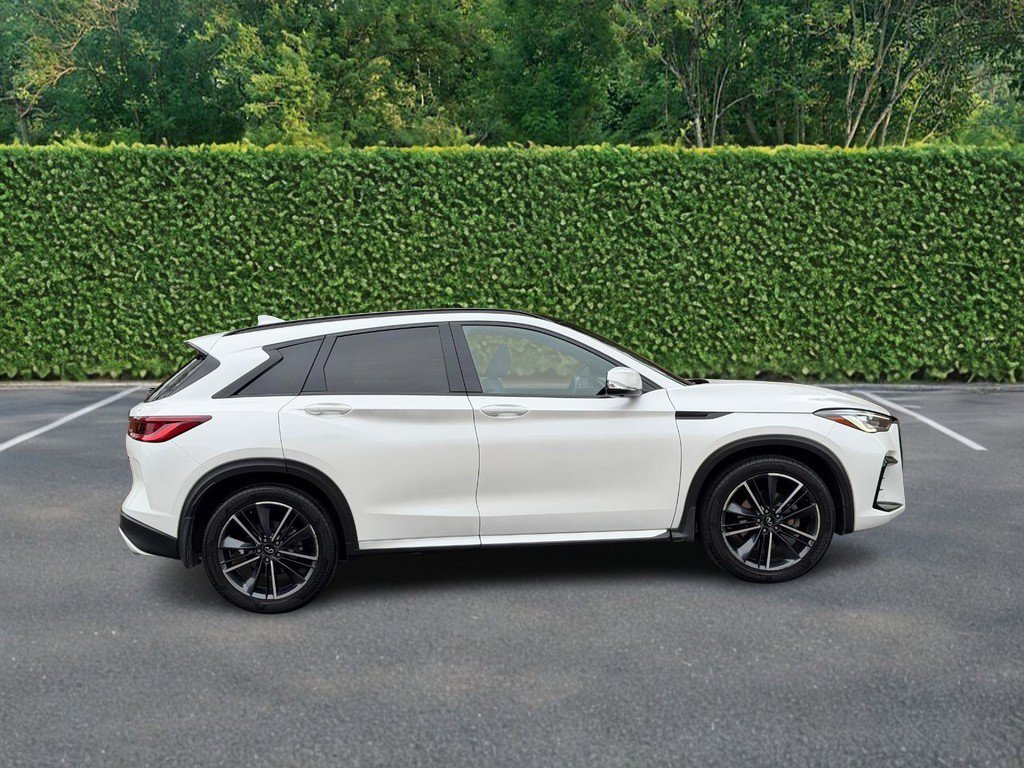 Used 2023 INFINITI QX50 Sport image 2