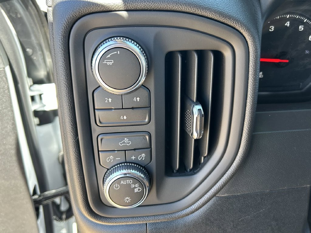 New 2026 GMC Sierra 2500 Pro AWD/4WD image 18