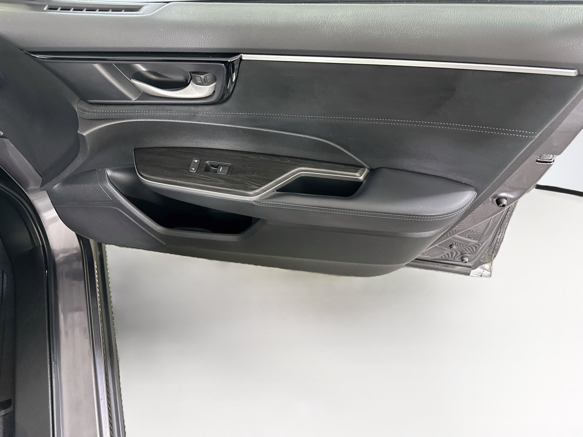Used 2018 Honda Clarity Touring image 30