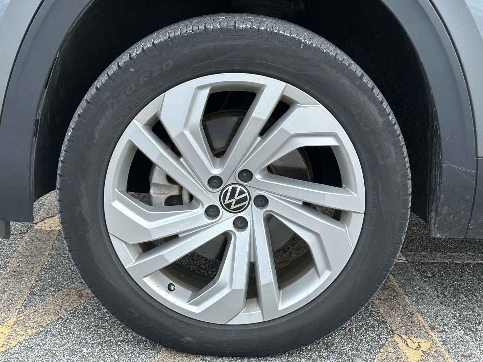 Used 2022 Volkswagen Atlas SE w/ Panoramic Sunroof Package image 8