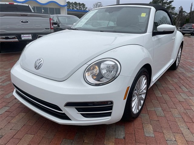 Used 2019 Volkswagen Beetle 2.0T SE