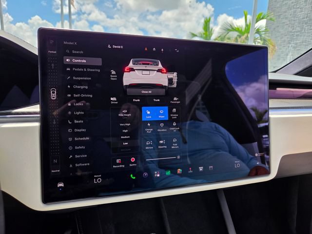 Used 2022 Tesla Model X Plaid AWD/4WD image 31