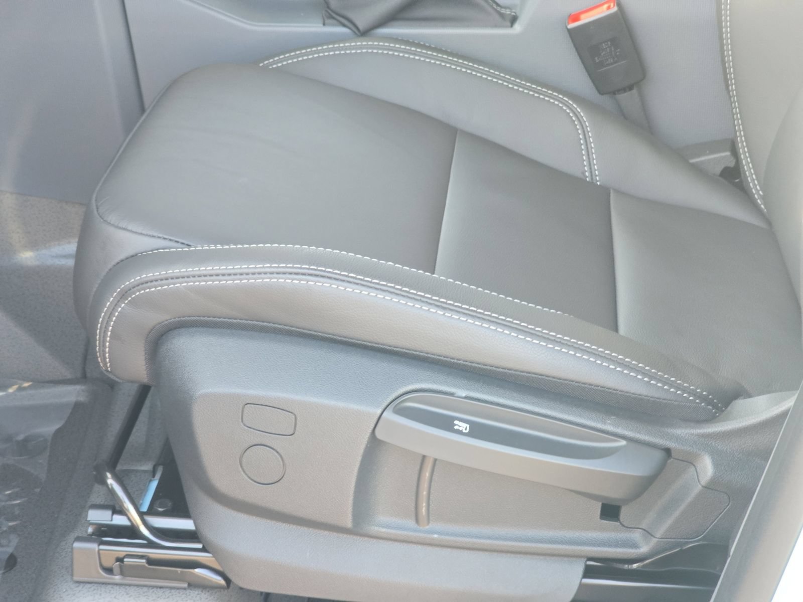 New 2026 INEOS Grenadier Station Wagon AWD/4WD image 17