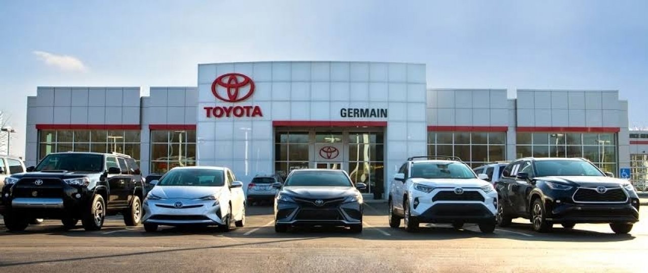 Certified 2023 Toyota RAV4 LE AWD/4WD image 35
