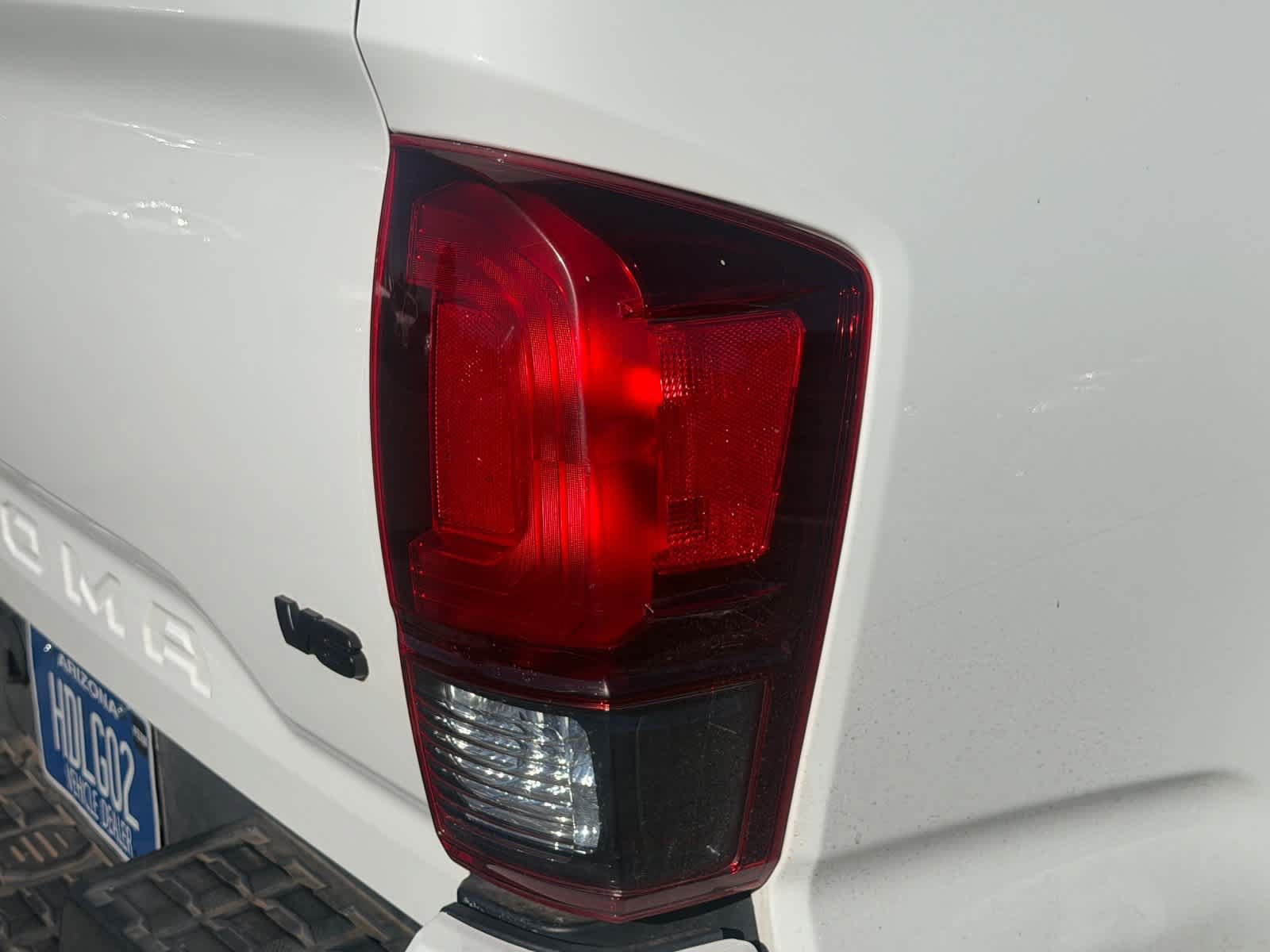 Used 2021 Toyota Tacoma SR5 AWD/4WD image 20