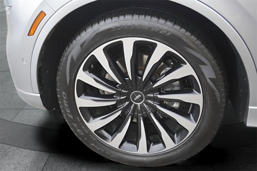 Used 2022 Lincoln Aviator Black Label Grand Touring image 34