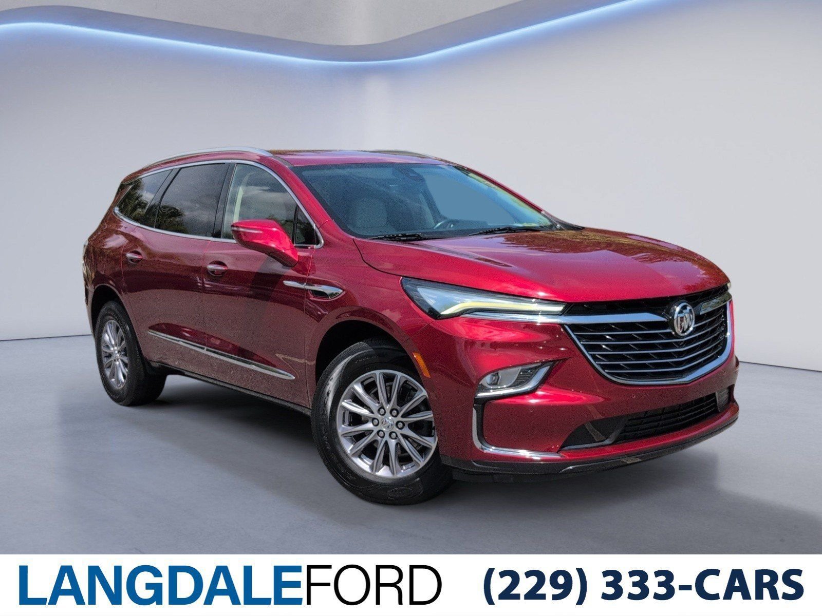Used 2023 Buick Enclave Essence FWD image 1