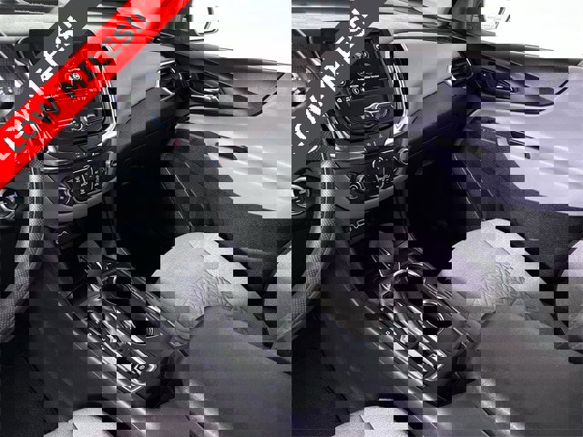 Used 2024 Chevrolet Equinox LT image 36