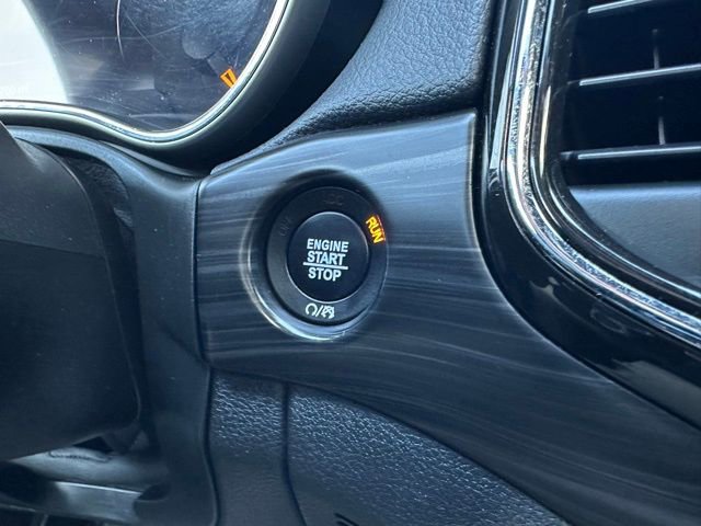 Used 2021 Jeep Grand Cherokee Laredo X image 28