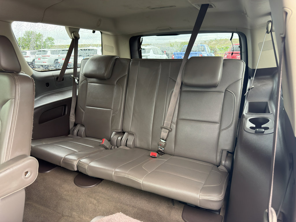 Used 2016 GMC Yukon XL Denali w/ Open Road Package AWD/4WD image 5