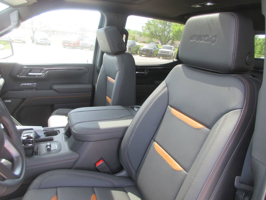 New 2026 GMC Sierra 1500 AT4 AWD/4WD image 13