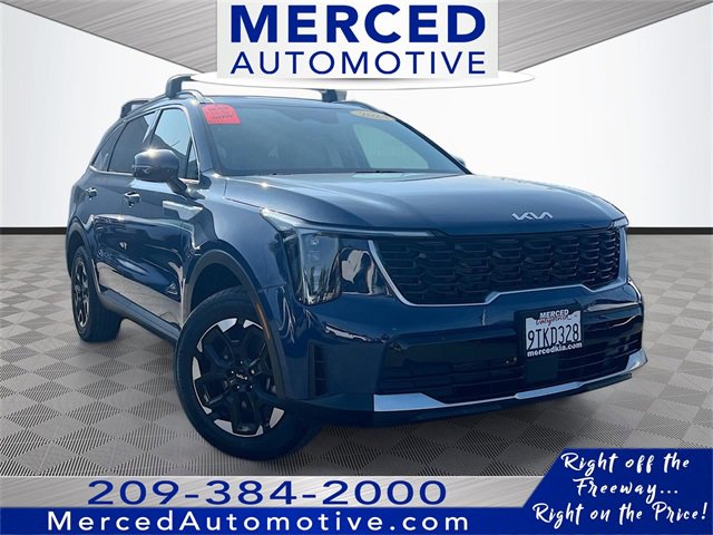 Used 2024 Kia Sorento S w/ Panoramic Sunroof Package